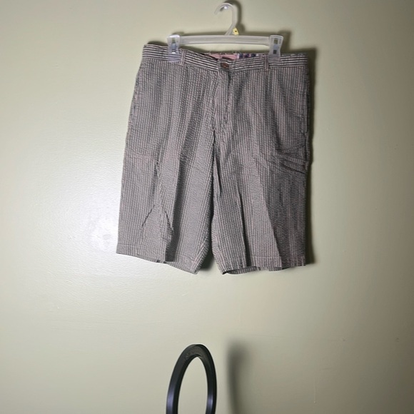 Tailor Vintage Gray Flat Front Shorts - Picture 1 of 5